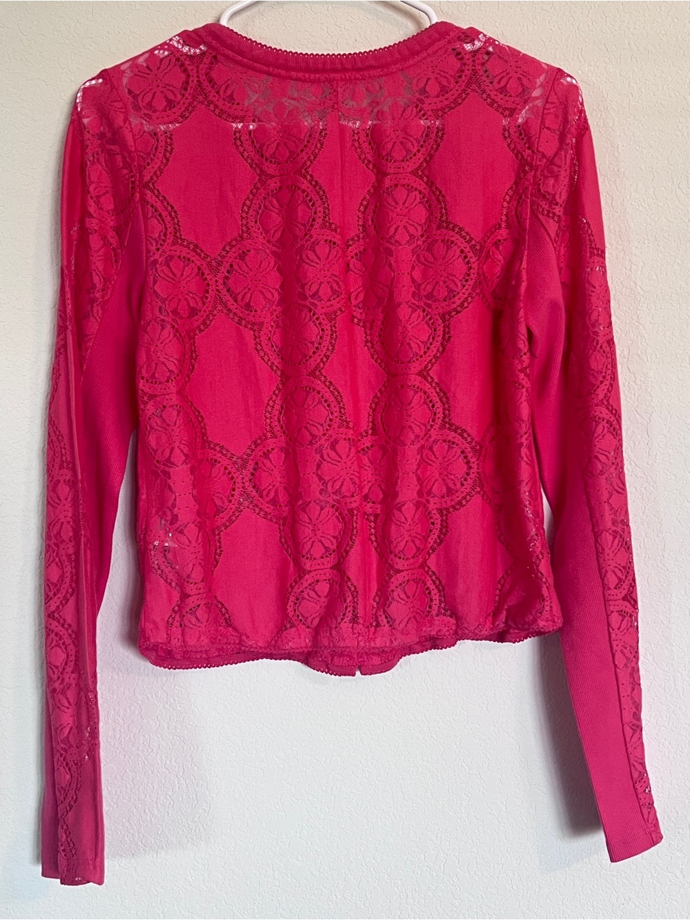 NWT Free People Rouged Cheeks Lace-Panel Hot Pink Coral Cardigan Sz M P2P 17” - Picture 2 of 7
